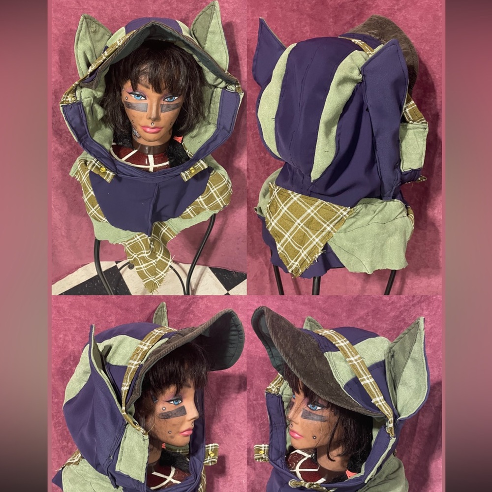 Hood/scarf with ears